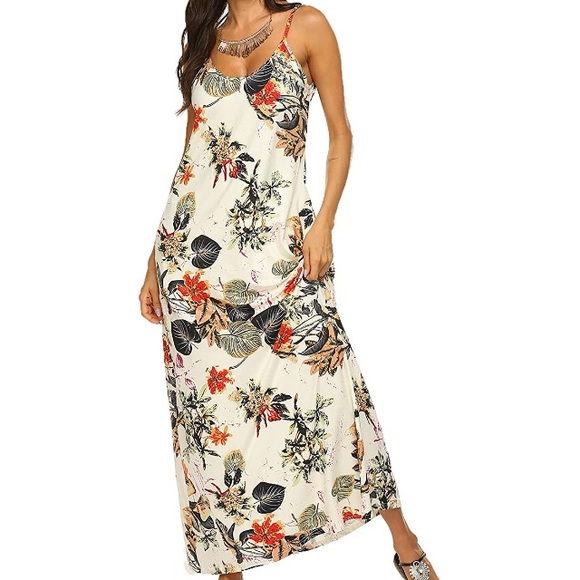 OURS Dresses & Skirts - Tropical Maxi dress WITH POCKETS!!